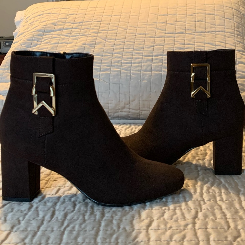 Calvin Klein Booties - size 6 - Chocolate